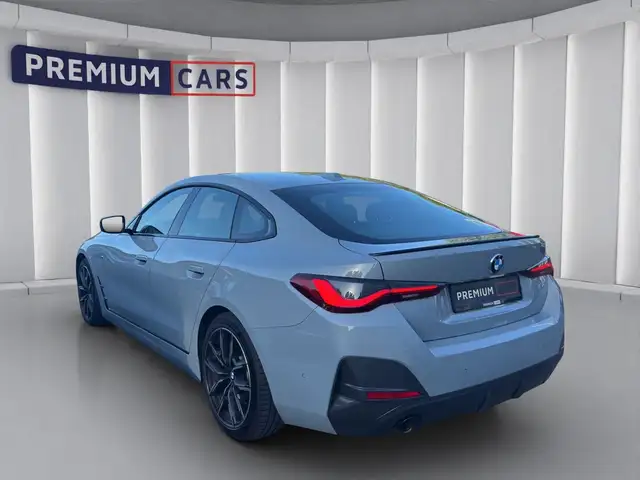 BMW 4 Series view 3