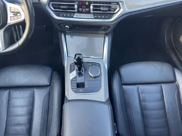 BMW 4 Series view 15