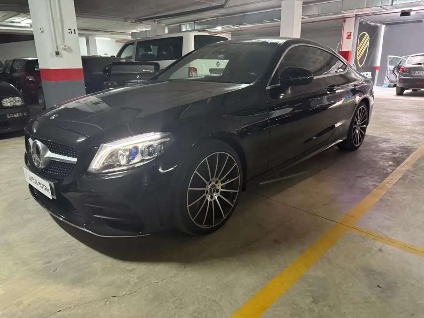 Mercedes-Benz C 220 Coupé 220d 9G-Tronic Noir - 2