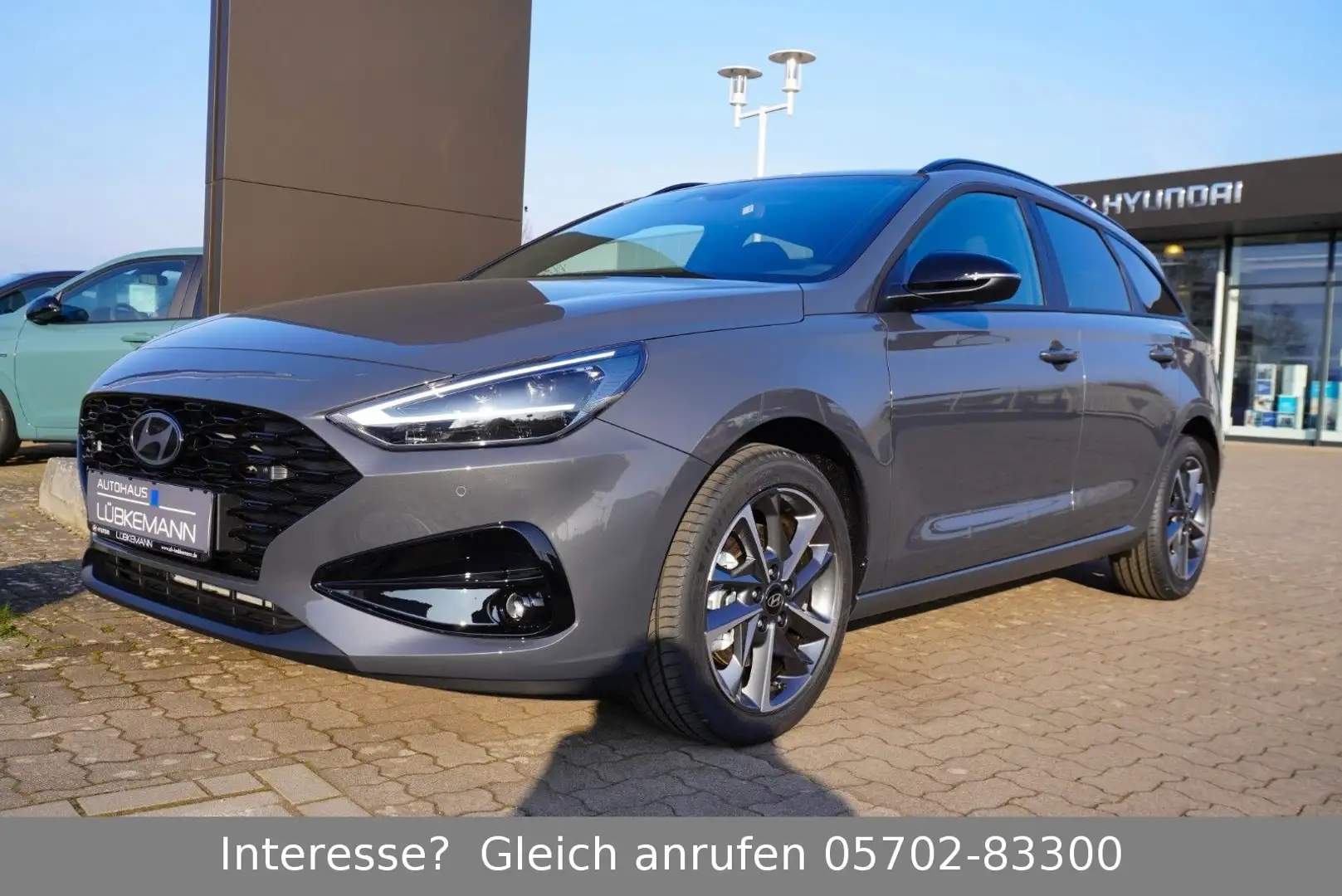 Hyundai i30 KOMBI 1.5 T-GDi DCT ADVANTAGE *PLUS-PAKET* Grau - 1