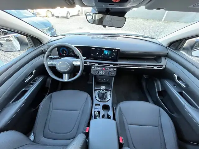 Hyundai Tucson view 7