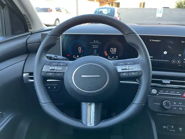 Hyundai Tucson view 8