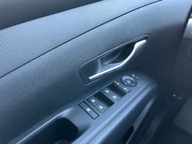 Hyundai Tucson view 9