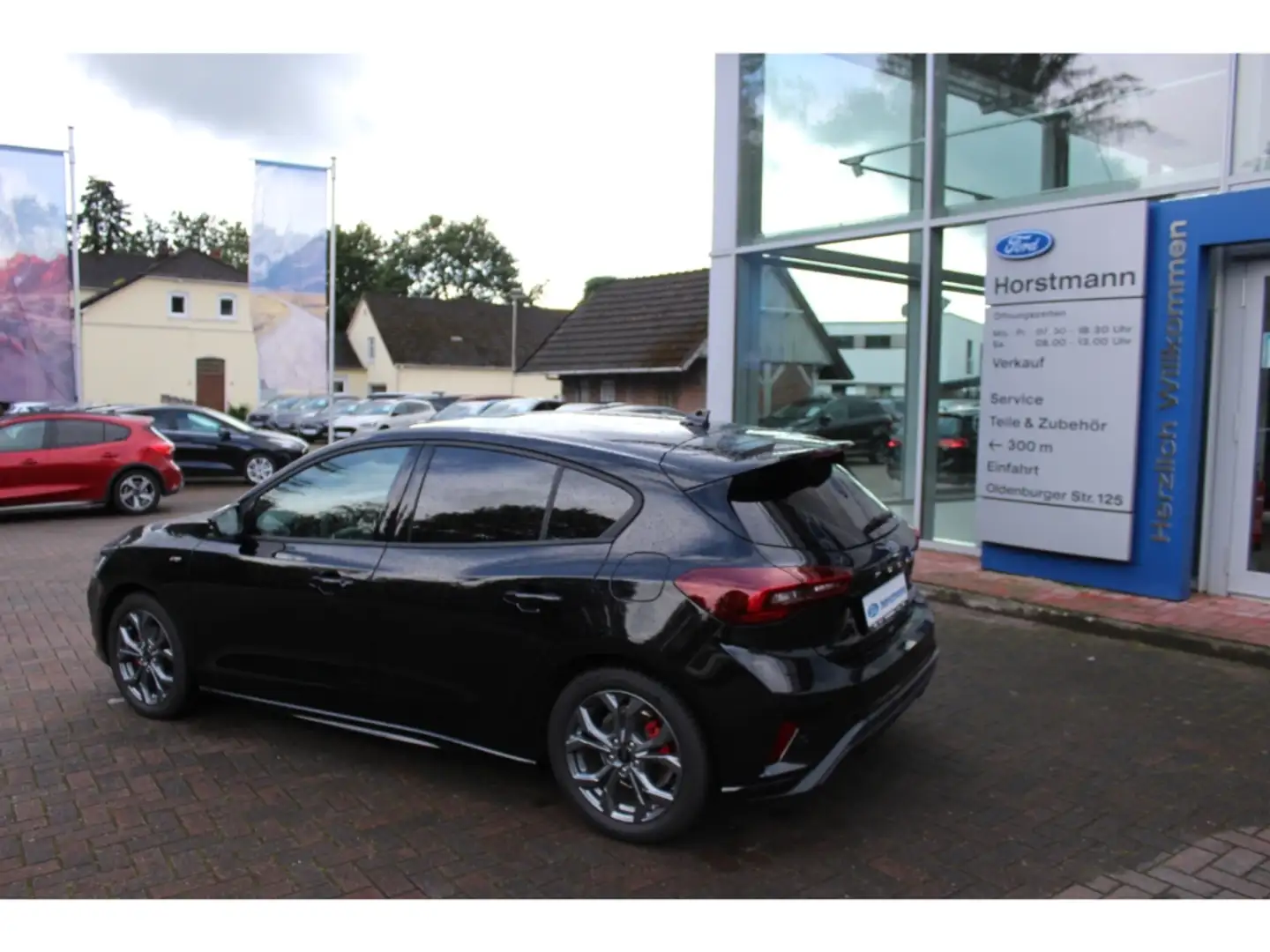 Ford Focus ST-LINE X 5-TÜRIG, LED, NAVI SYNC4, ACC, AHK, PDC Negro - 2