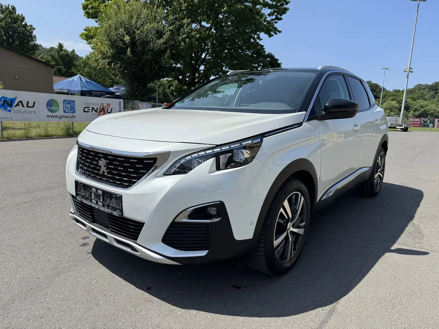 Peugeot 3008 Allure1.5 Blue-HDi /Automatik/Navi/LED/Kamera Blanc - 1