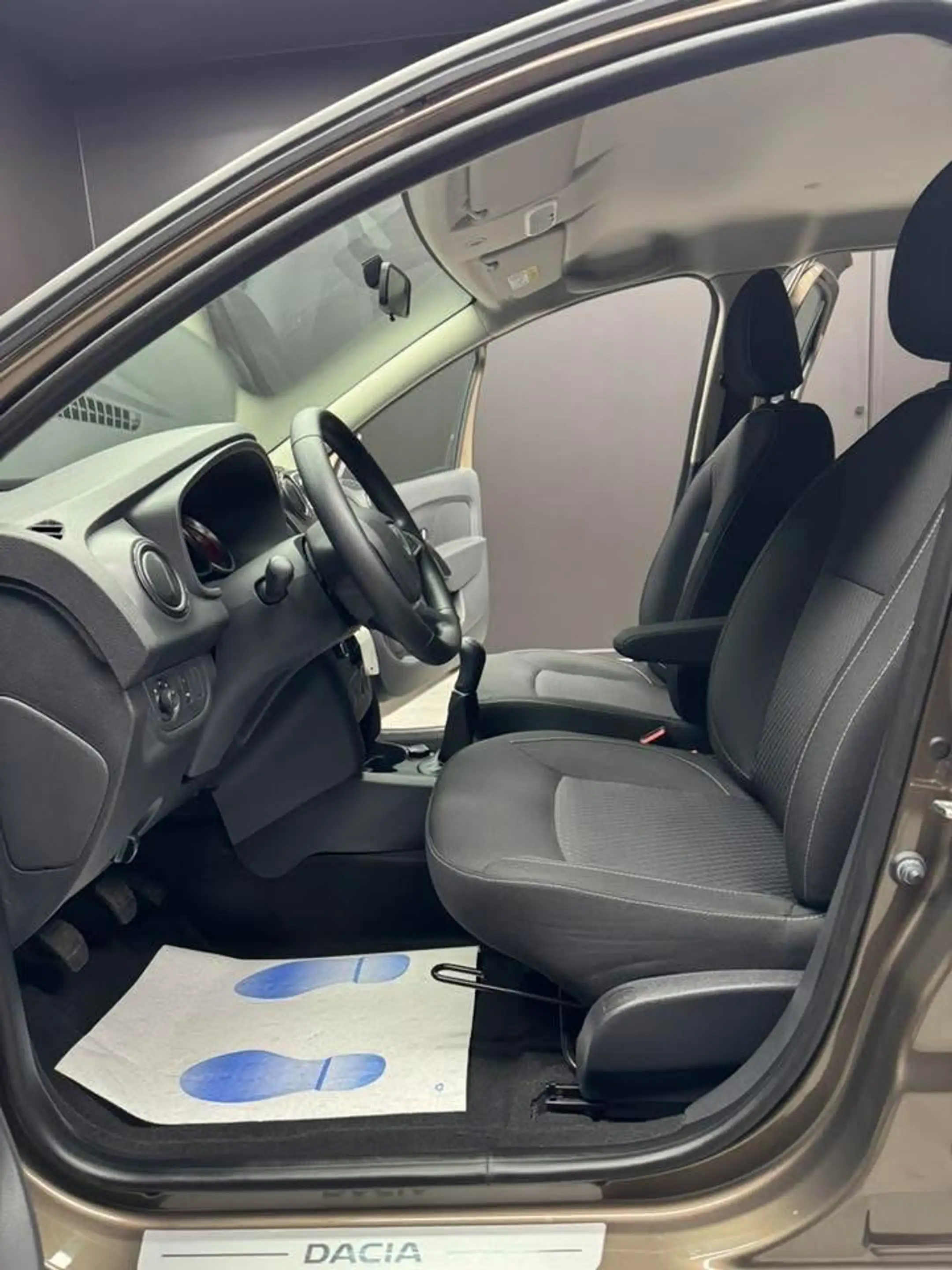 Dacia Logan Logan 1.0i SCe **12 mois de garantie** — photo 7