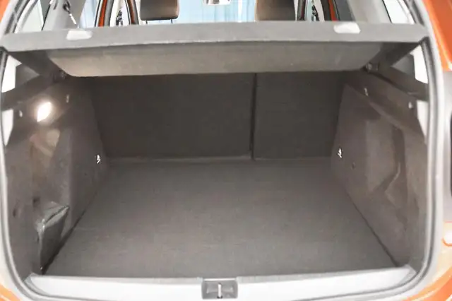 Dacia Duster view 15