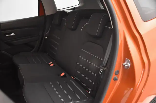 Dacia Duster view 14