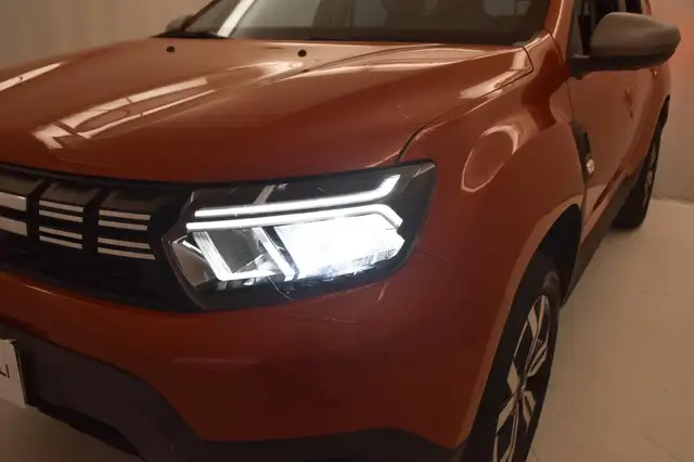 Dacia Duster view 19