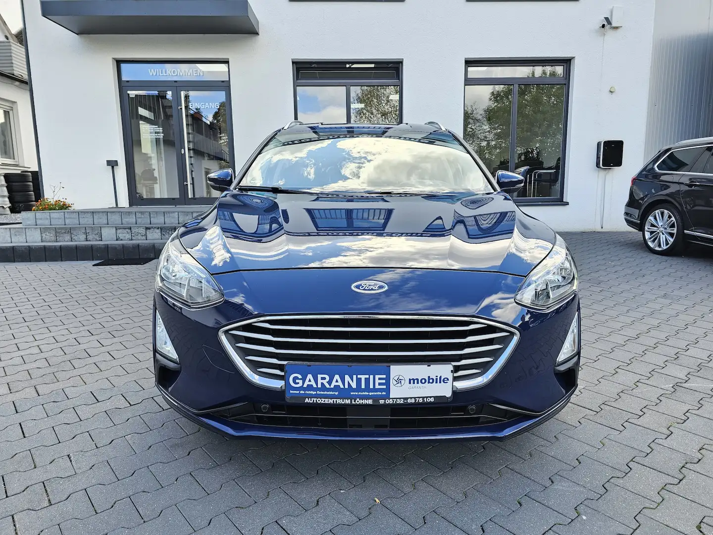 Ford Focus 2.0 CDTI LED NAVI RFK AUS 1.HAND Blau - 2