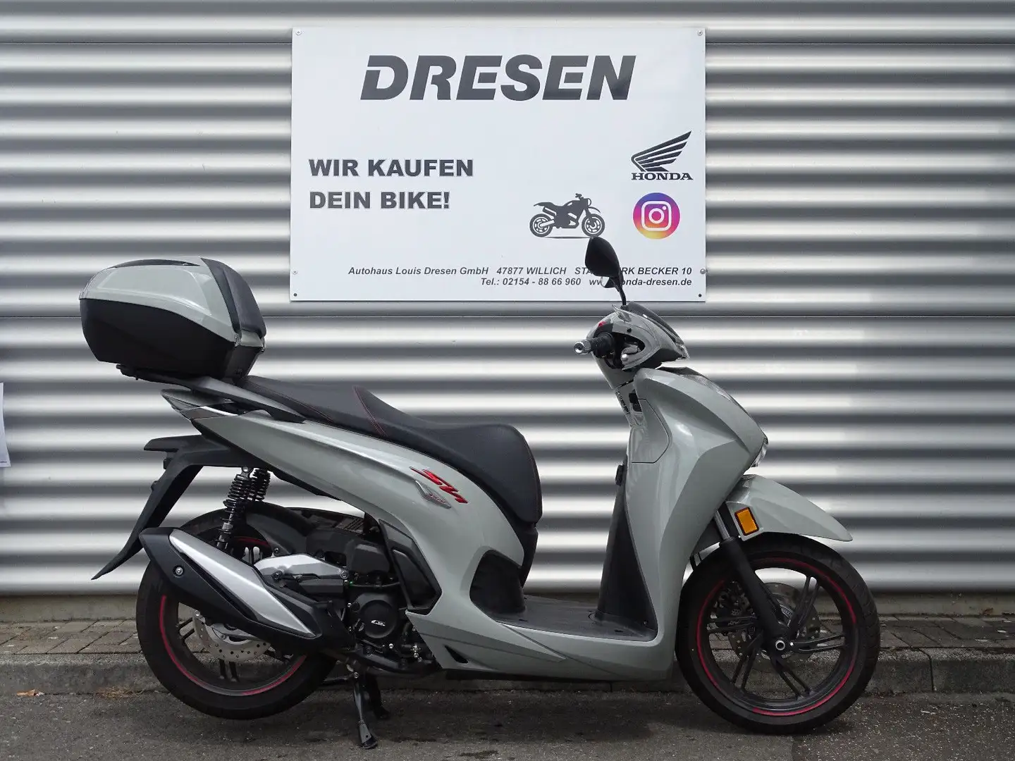 Honda SH 350i ABS * 1. Hand * 1200 Km * Grau - 1
