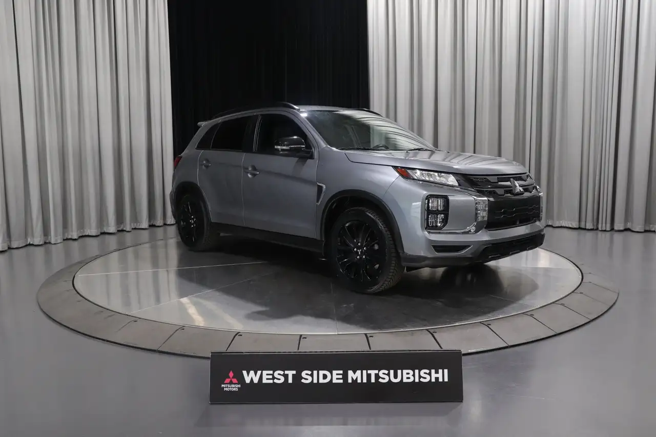 2023 Mitsubishi RVR
