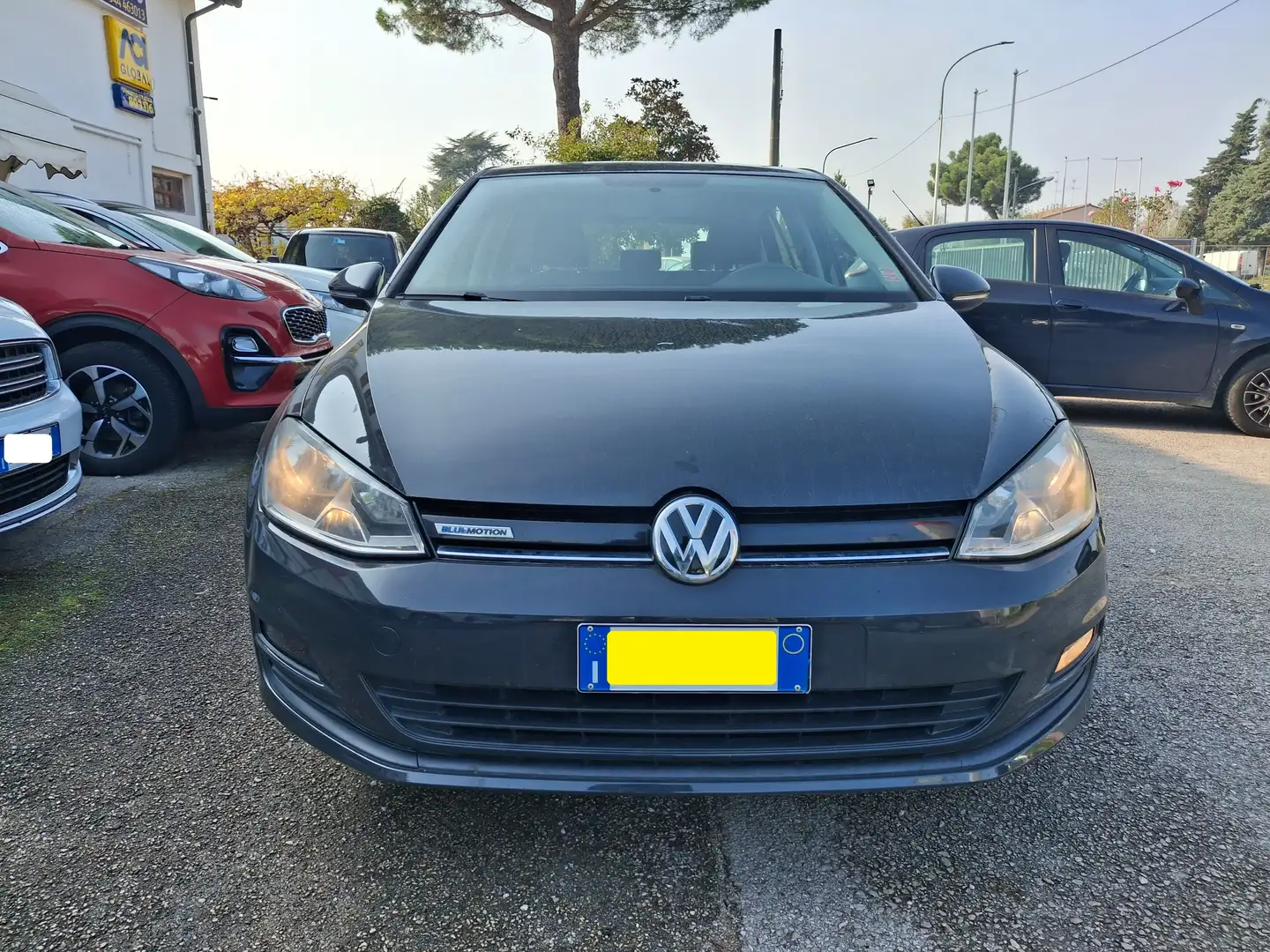 Volkswagen Golf Golf VII 5p 1.4 tgi Comfortline Grigio - 1