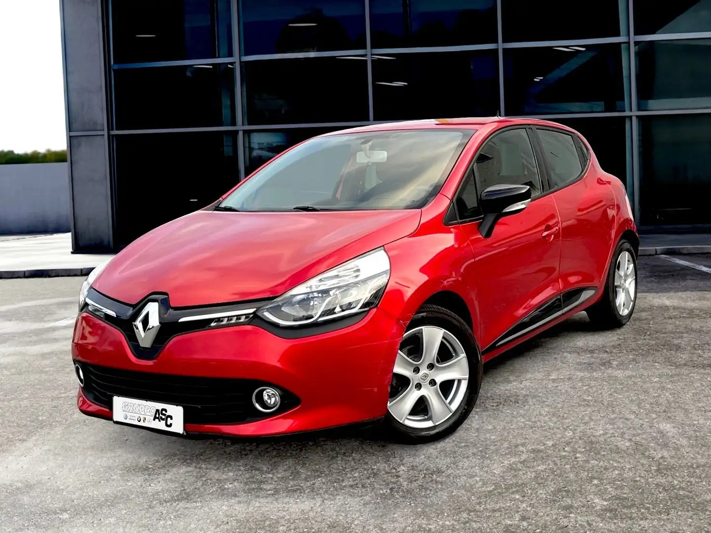 Renault Clio 1.5 dci 90 CV 5 P ADATTA A NEOPATENTATI Rosso - 1