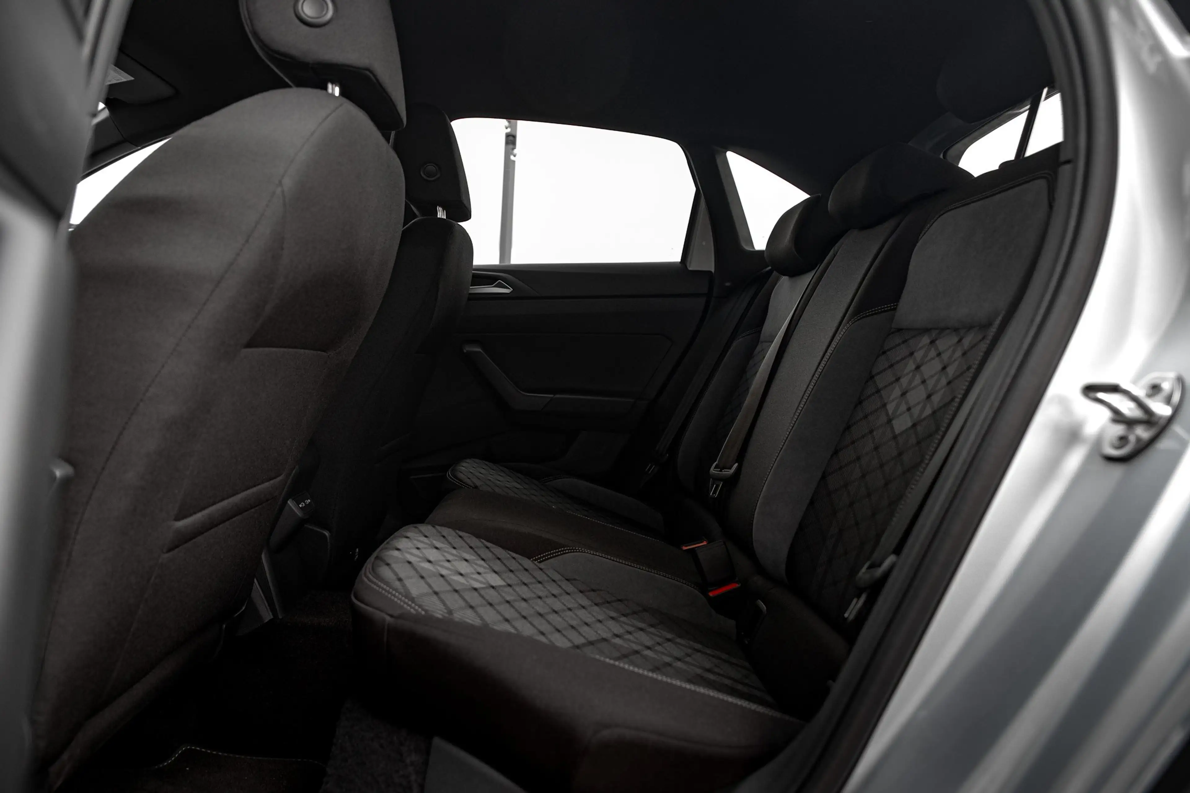 Volkswagen Taigo 1.0 TSI R-Line Edition Koplampverlichting LED Matr — photo 18