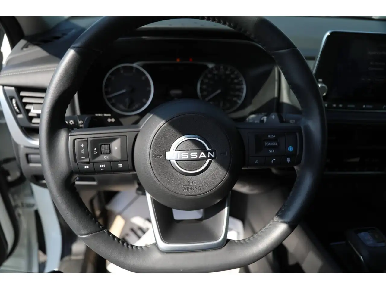 Nissan Rogue fotografie Nissan Rogue
