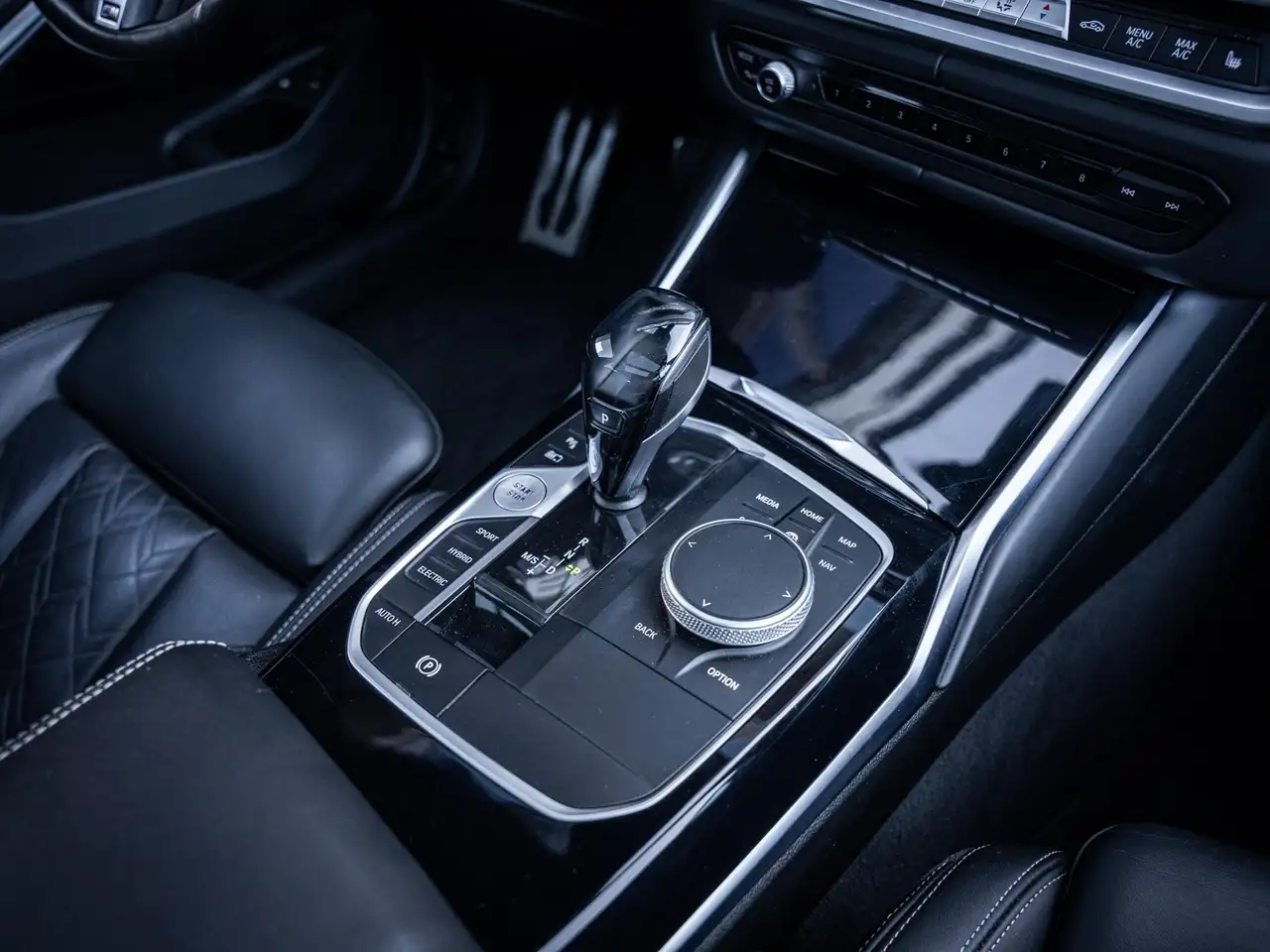 BMW 330 3-serie Touring 330e M-Sport Pro l Individuel l Pa, миниатюра 27