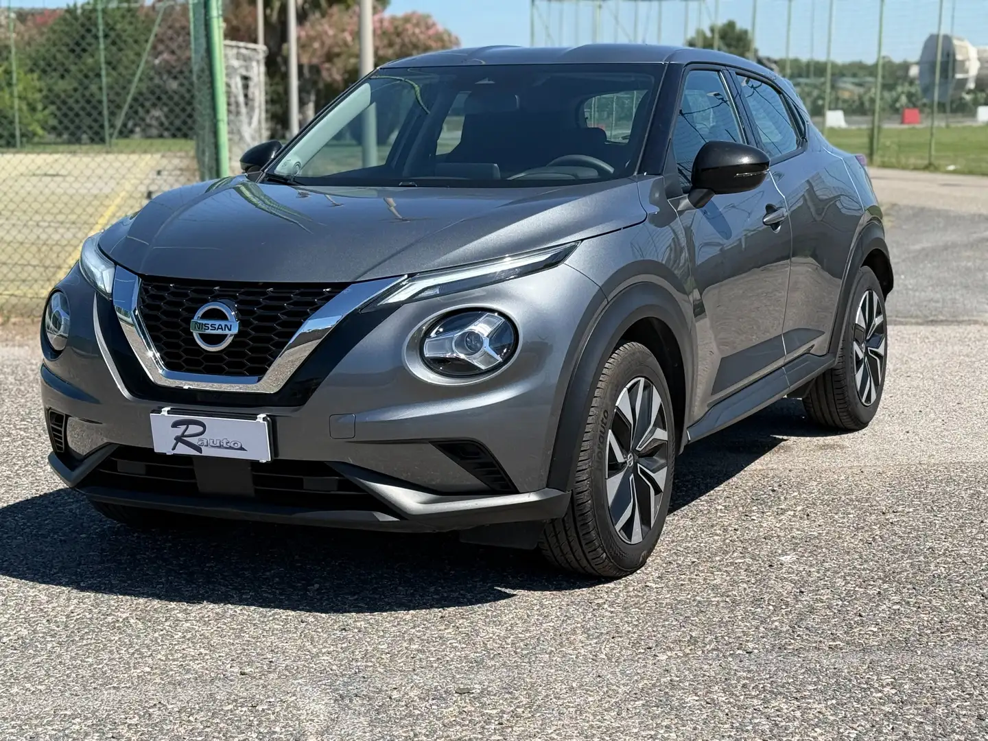 Nissan Juke 1.0 dig-t Business 114cv PREZZO REALE Gris - 1