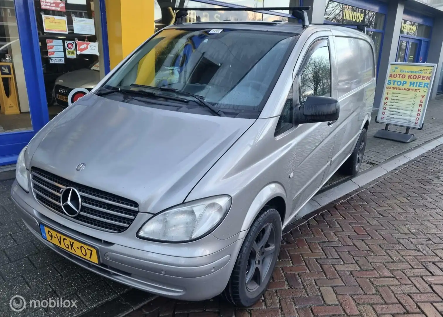 Mercedes-Benz Vito Bestel 111 CDI 320 Automaat - 2