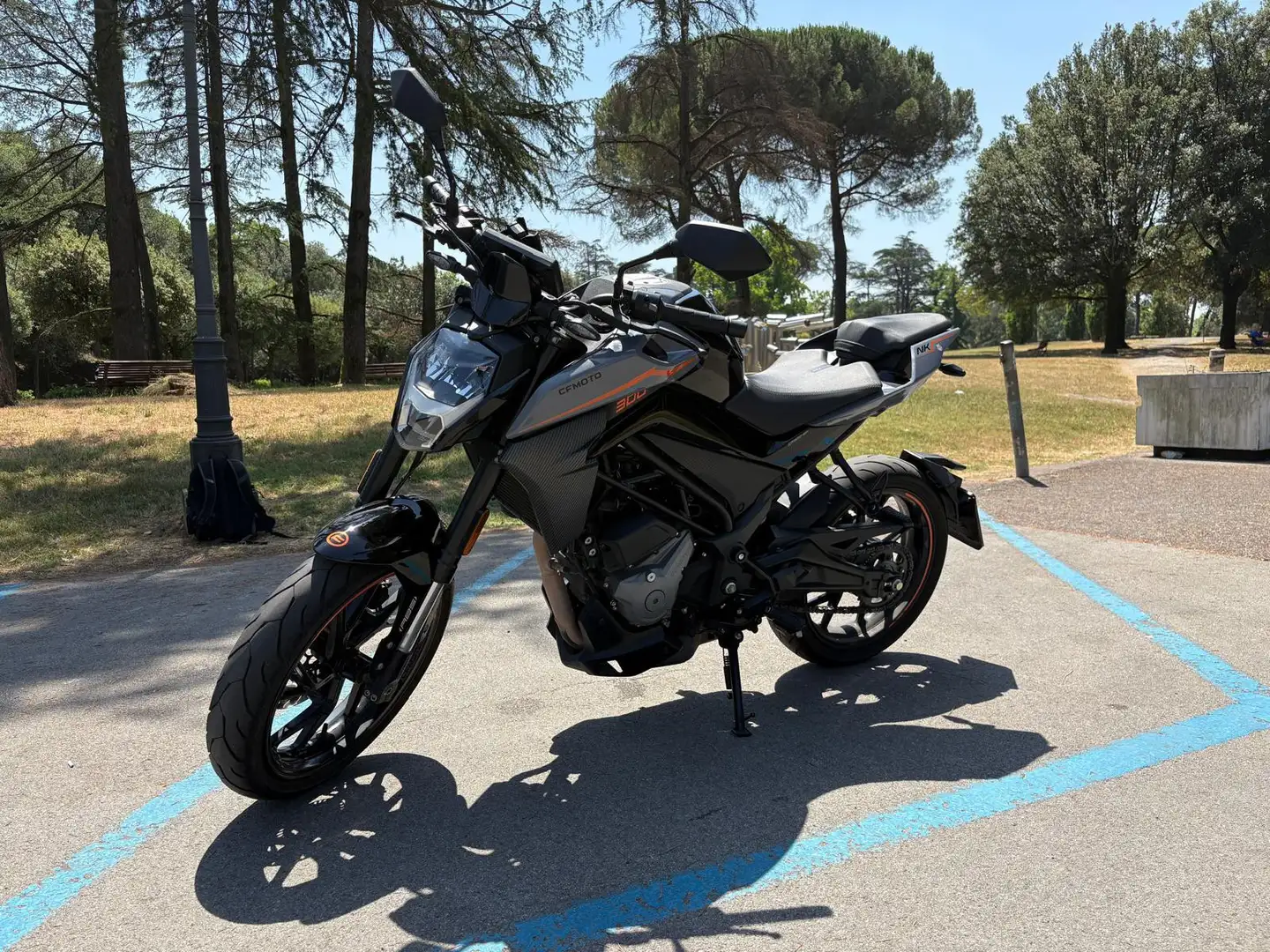 CFMOTO CF MOTO 300NK siva - 2