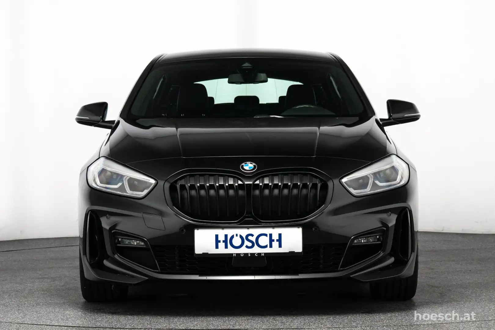 BMW 118 i M Sport Aut. WIE NEU -35% Schwarz - 2