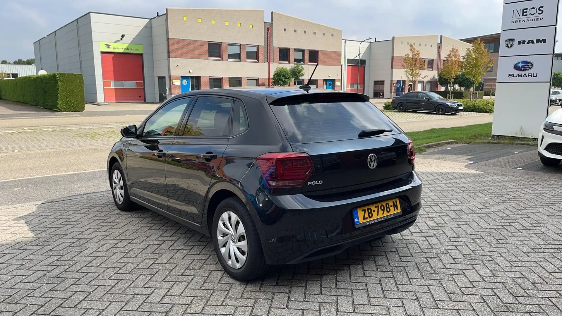 Volkswagen Polo 1.0 TSI Comfortline | Apple Carplay | Navigatie | Noir - 2