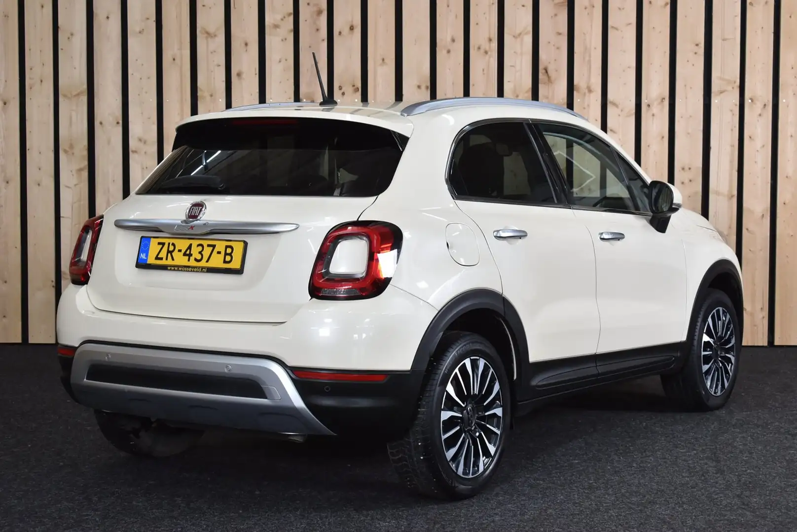 Fiat 500X Cross 1.3 GSE City Cross 129 dkm. Automaat NL Auto Beige - 2