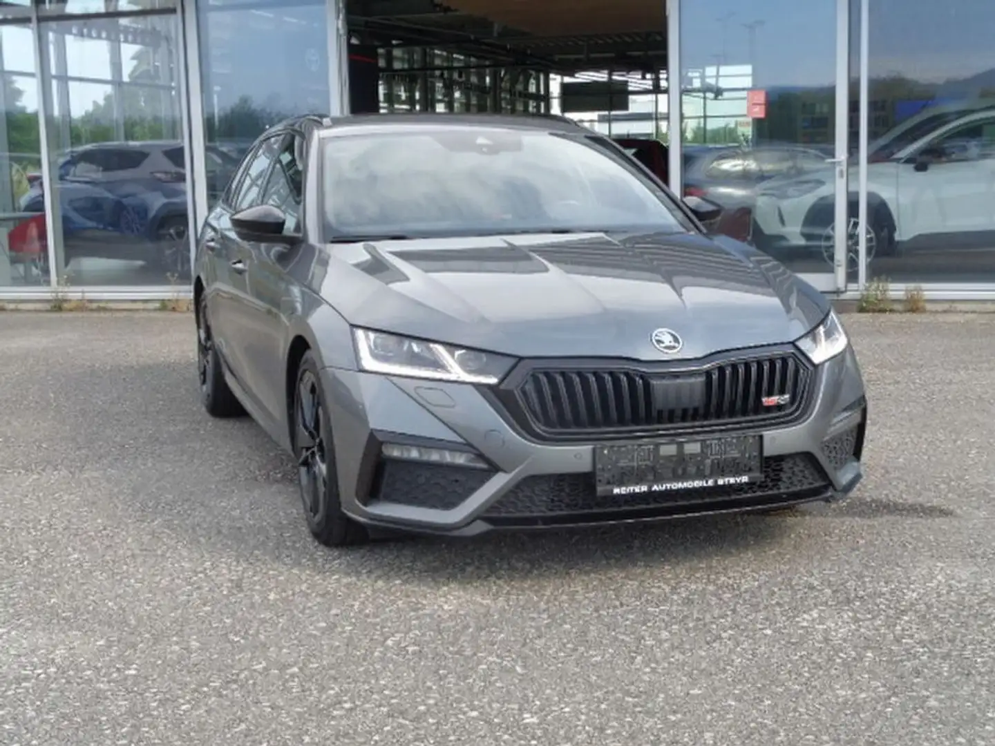 Skoda Octavia RS Kombi 2,0 TDi DSG *Matrix LED *VIRTUAL Grau - 2