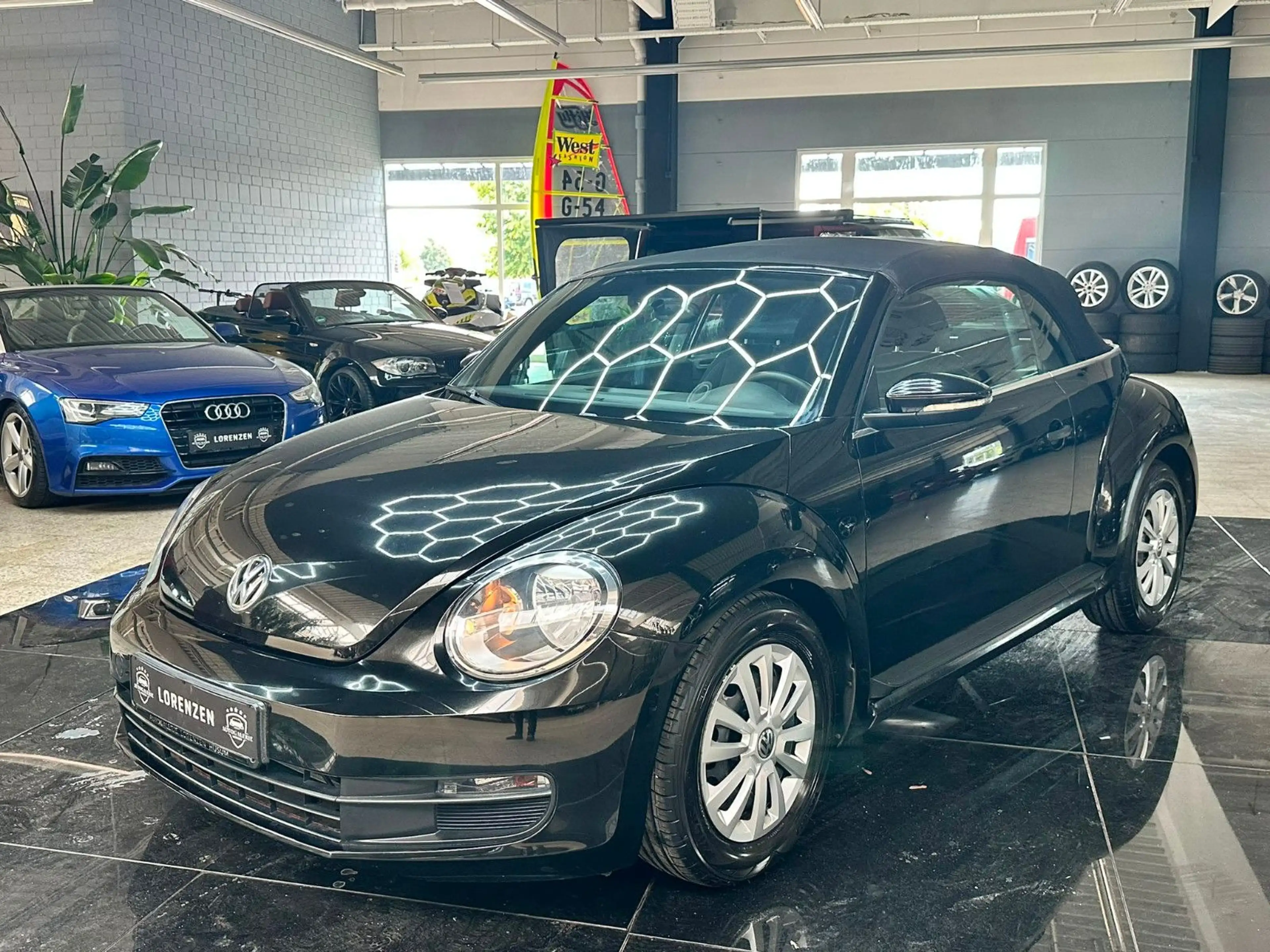 Volkswagen Beetle Cabriolet Basis BMT — photo 2