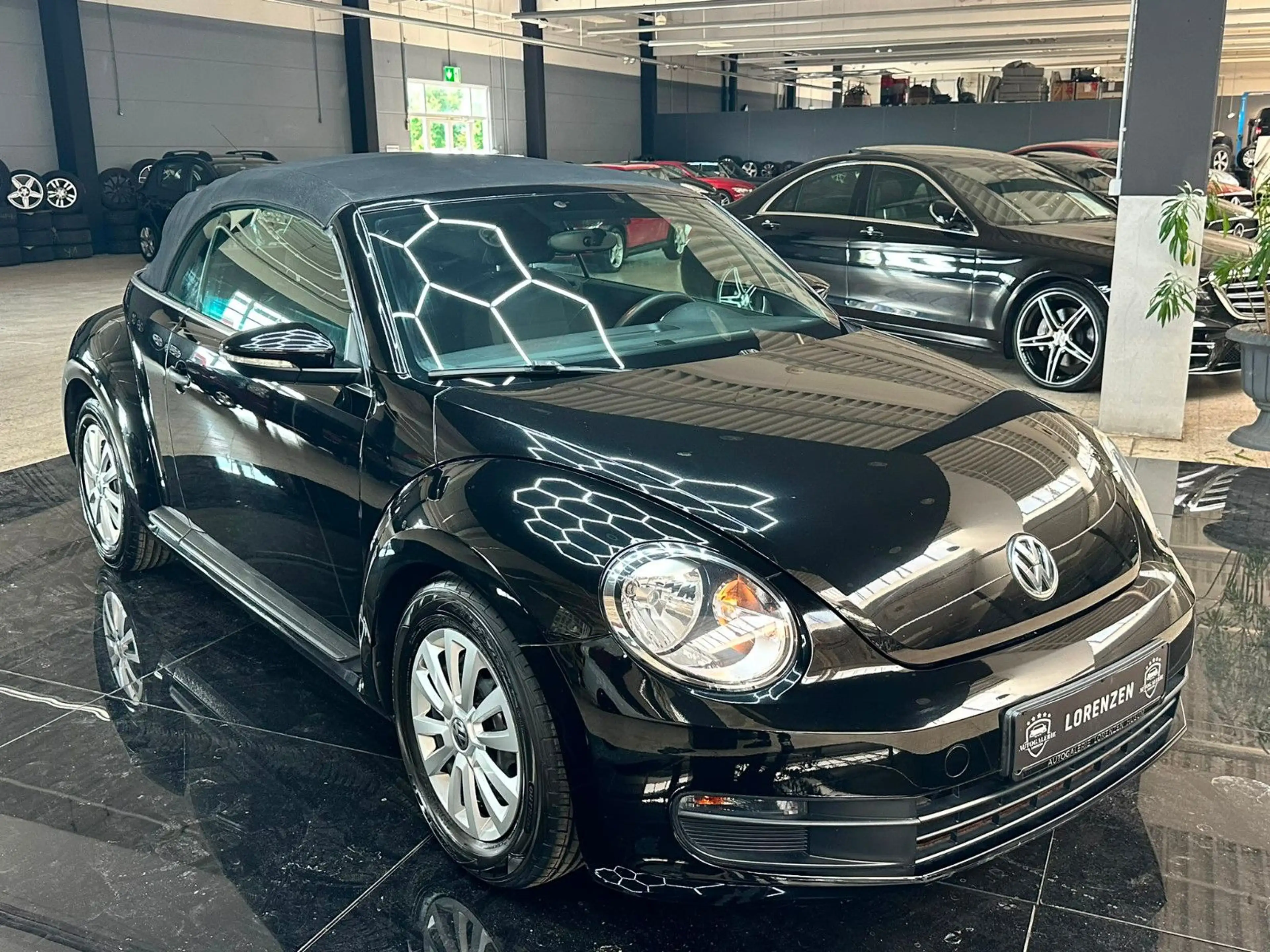 Volkswagen Beetle Cabriolet Basis BMT — photo 9