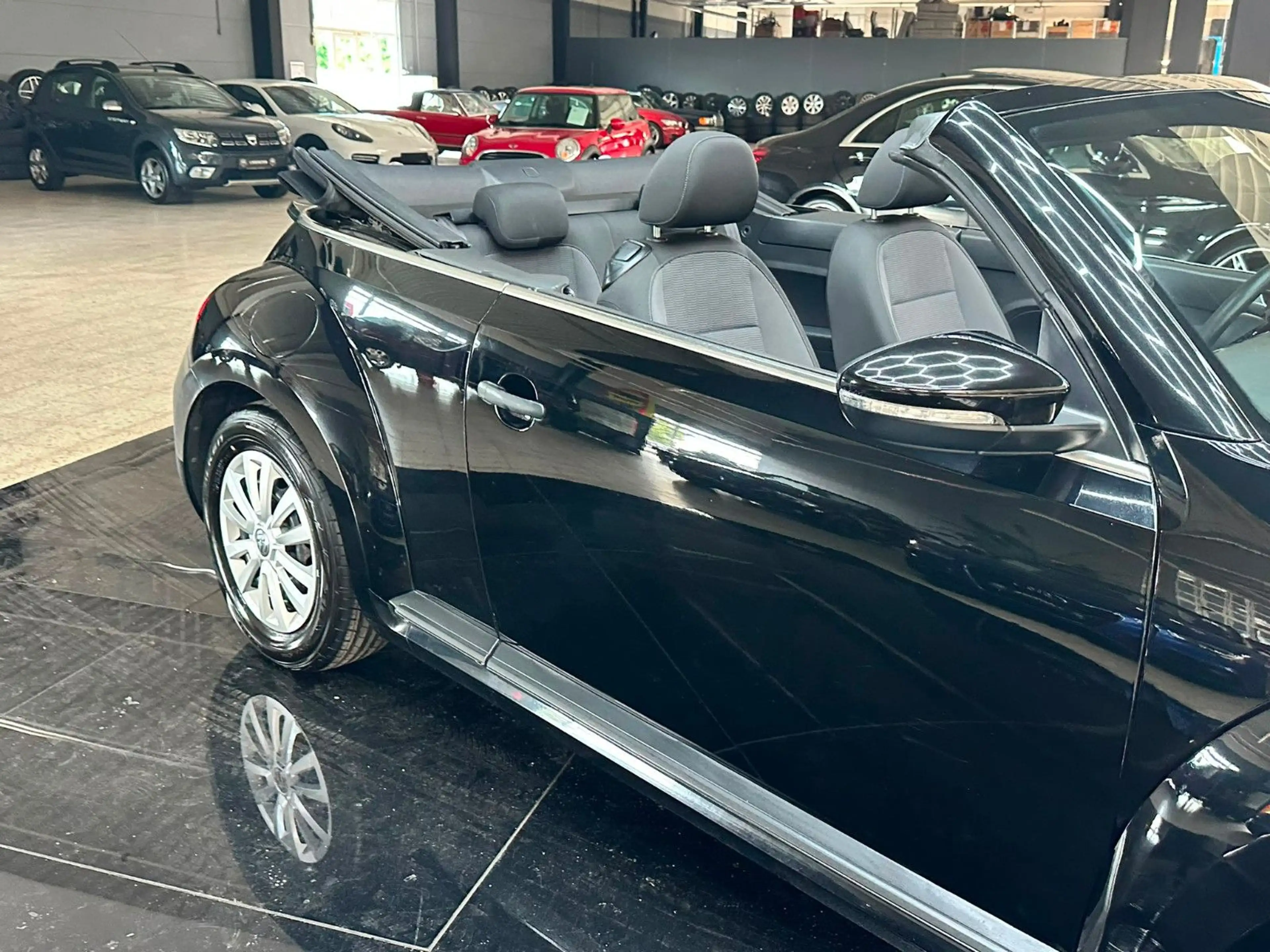 Volkswagen Beetle Cabriolet Basis BMT — photo 7