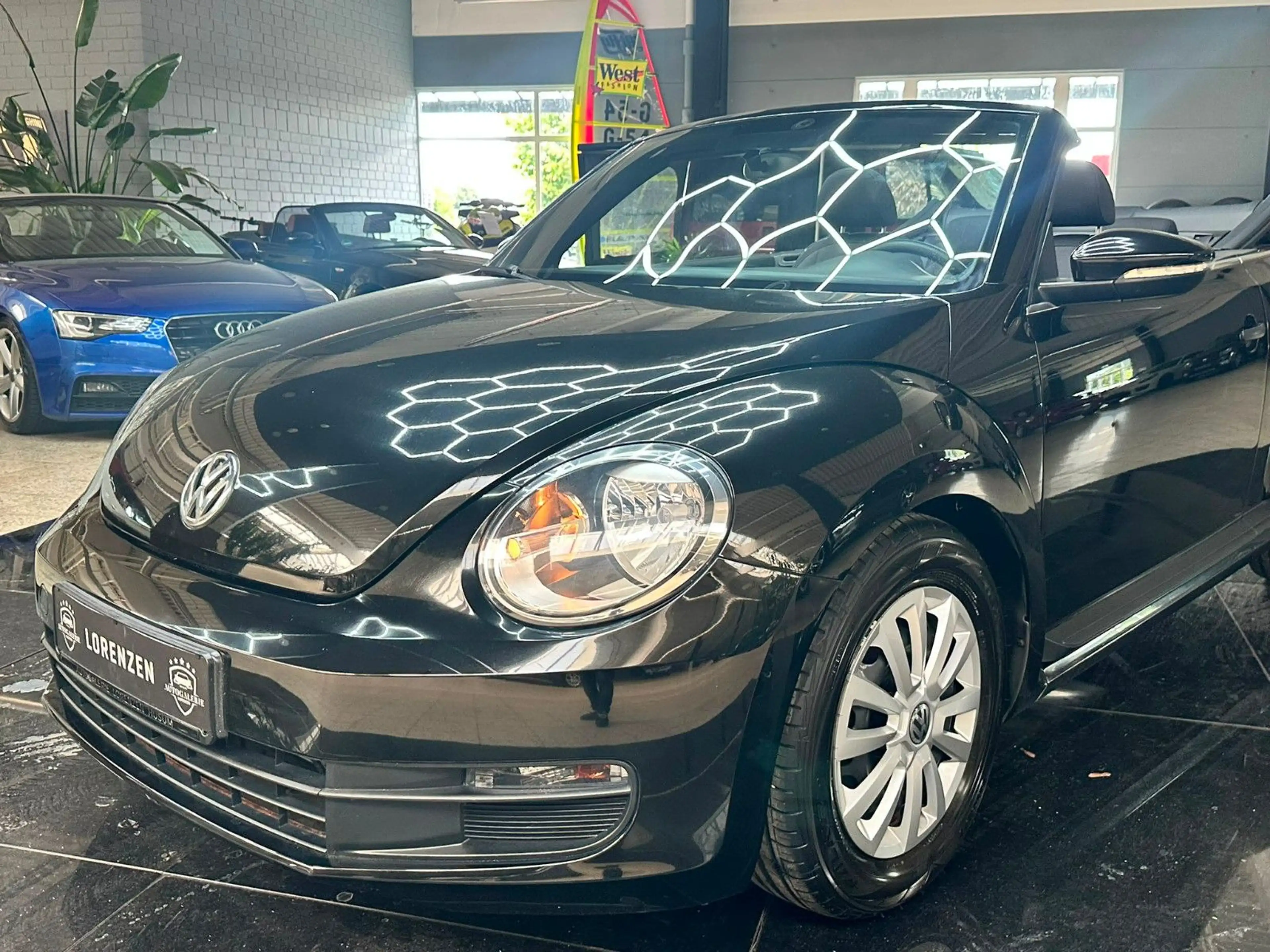 Volkswagen Beetle Cabriolet Basis BMT — photo 6