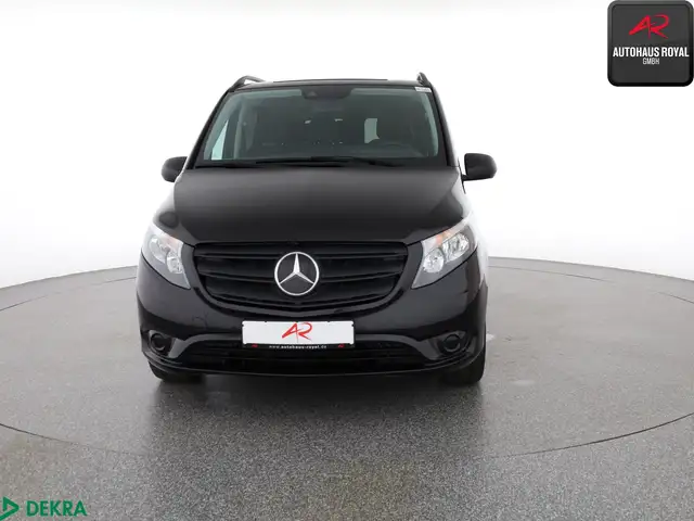 Mercedes-Benz Vito view 8