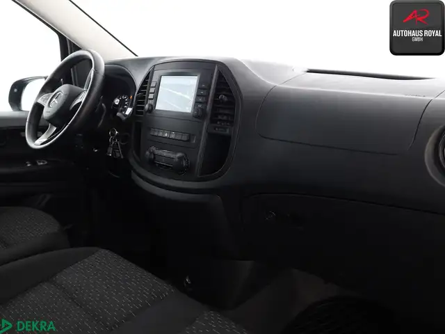 Mercedes-Benz Vito view 10