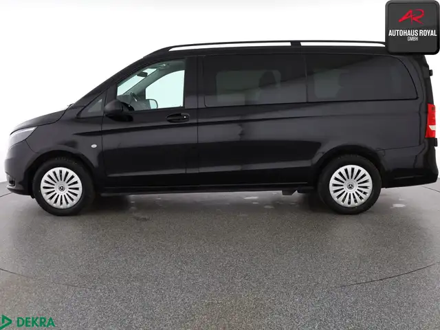 Mercedes-Benz Vito view 2