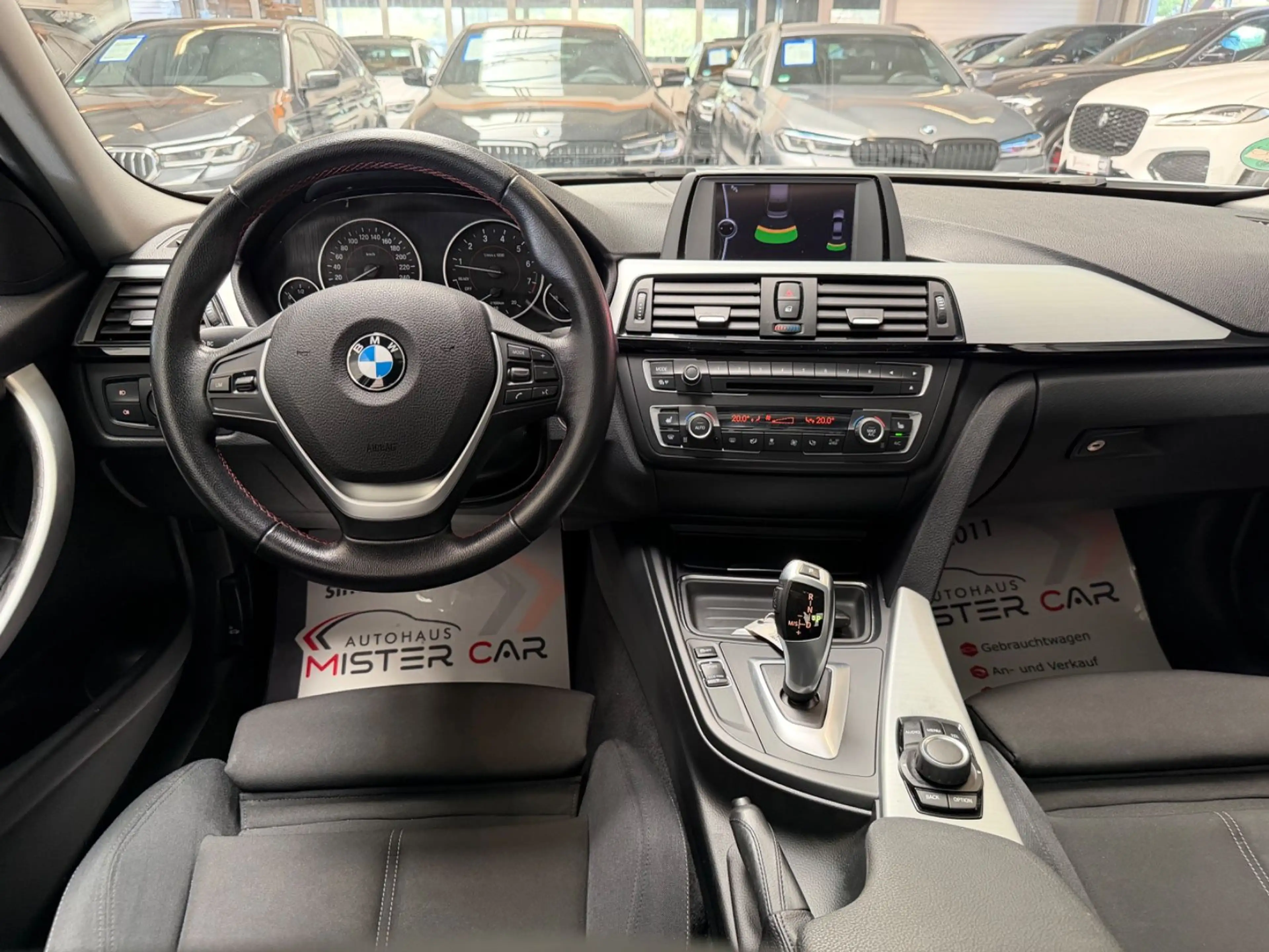 BMW 316 i Sport Line Aut GSHD/DISPLAY/XEN/PDC/SHZ/18 — photo 13