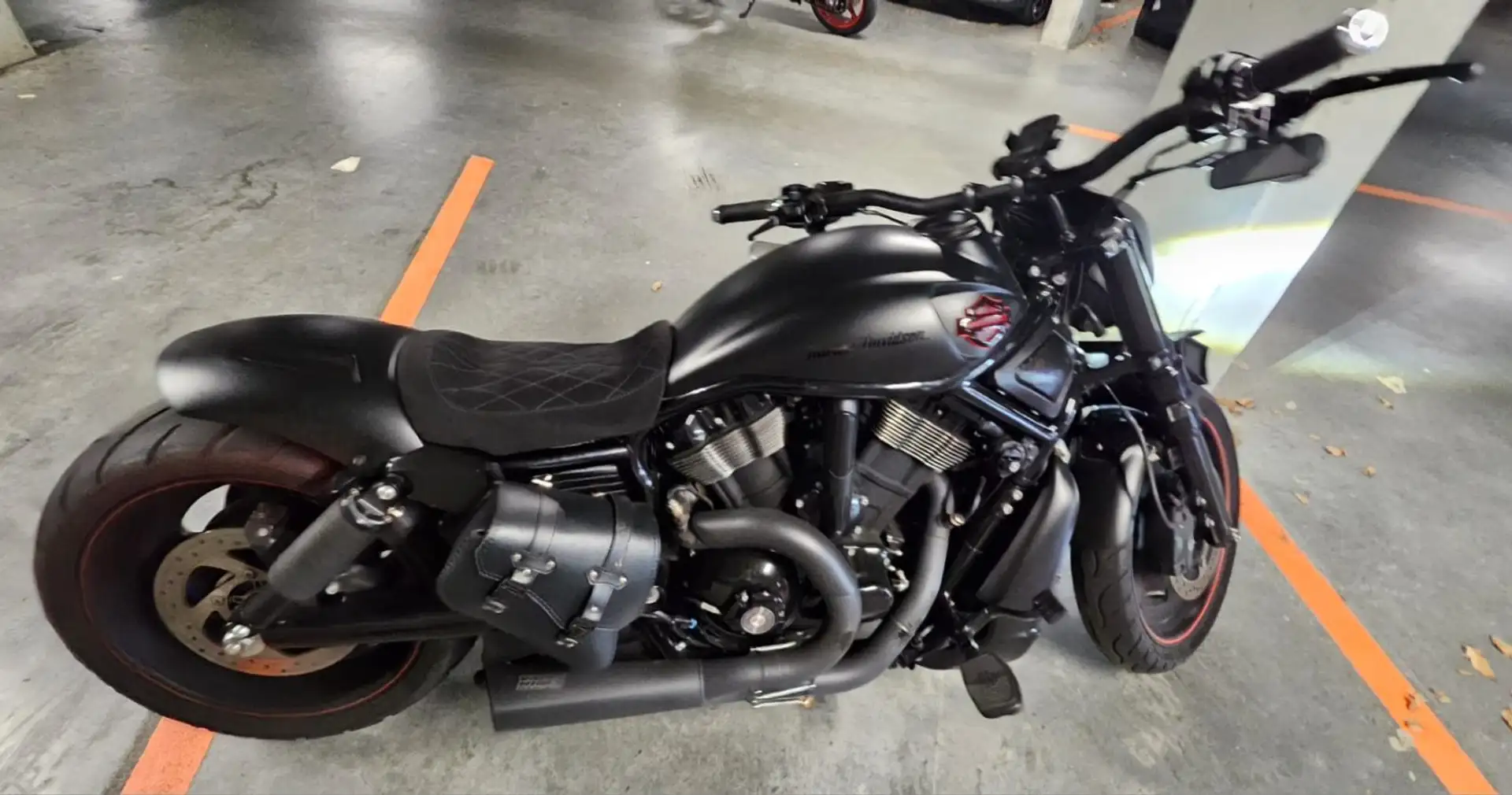 Harley-Davidson Night Rod Harley-Davidson Night Rod Custom Zwart - 2