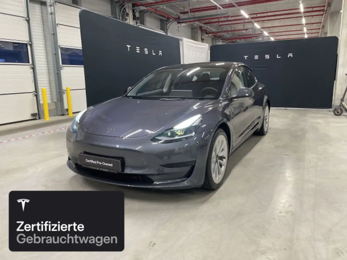 Tesla Model 3 Rear-Wheel Drive Plateado - 2