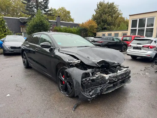 Audi A6 e-tron Avant quattro  S-LINE 315 kW 360°