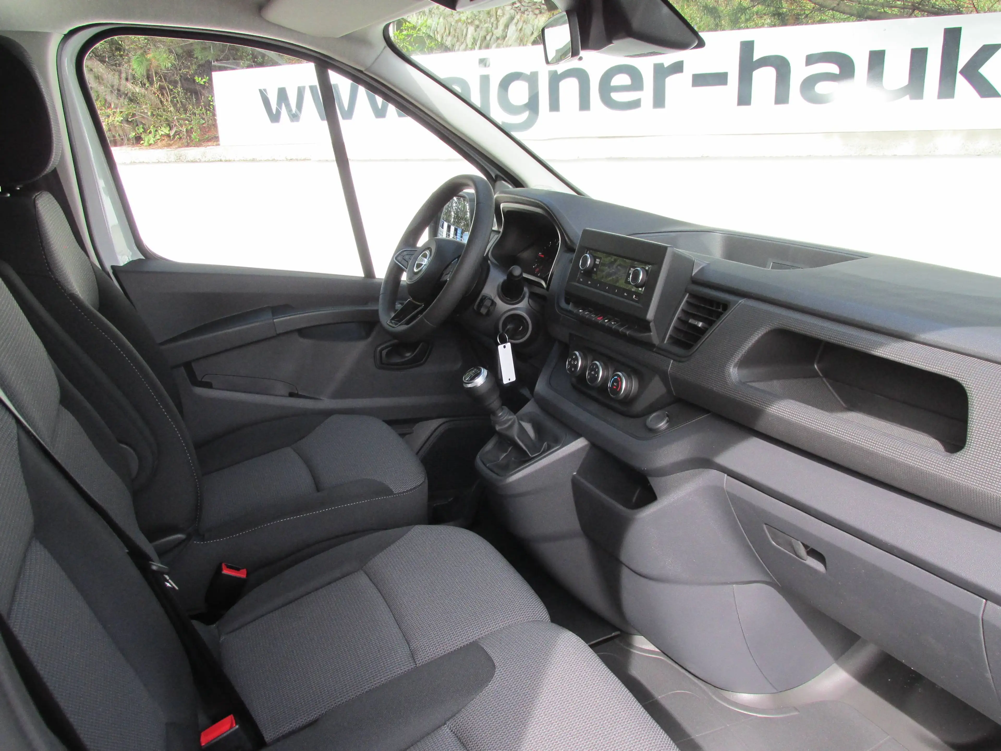 Nissan Primastar Kastenwagen L1H1 3,0t dCi 110 Acenta — photo 7