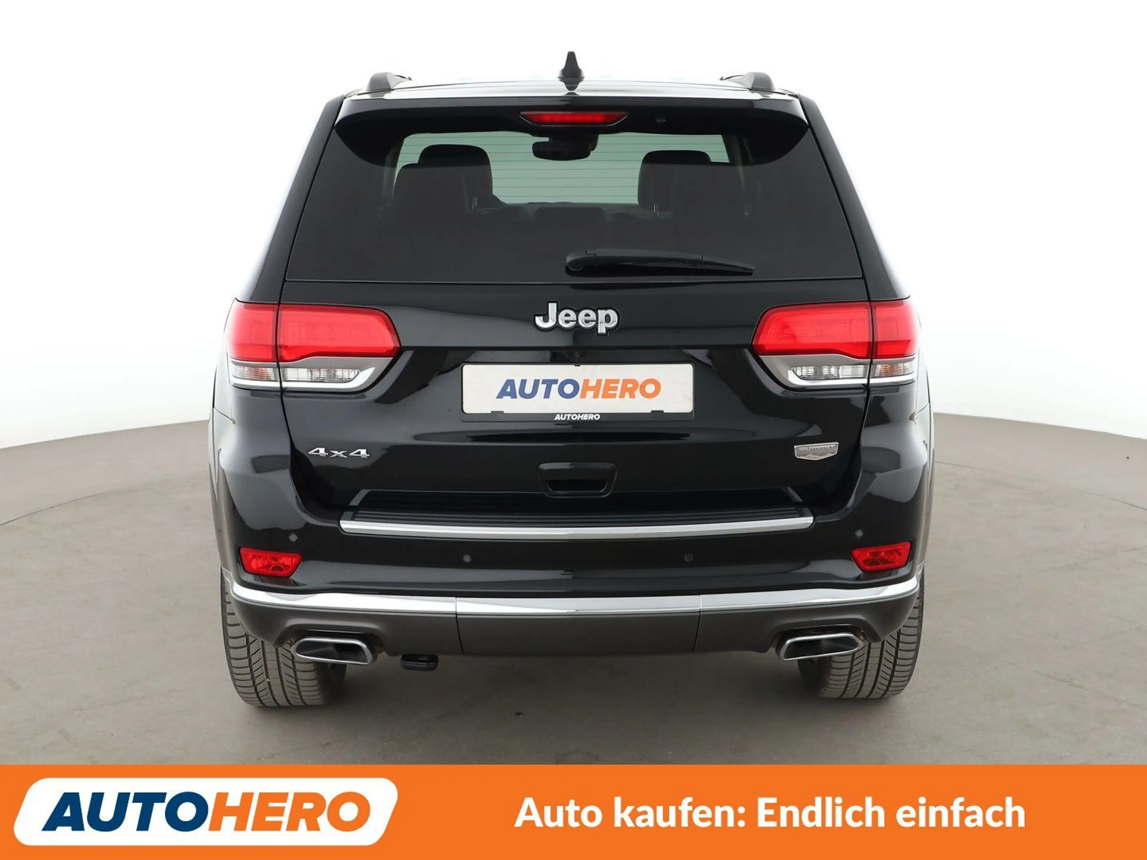 Jeep Grand Cherokee 3.0 CRD Summit Aut.*CAM*NAVI*TEMPO*PDC*SHZ* — photo 5