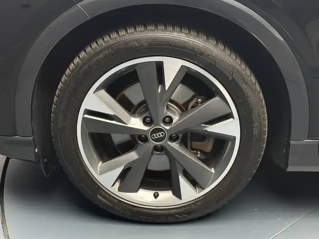 Audi Q4 E-Tron view 9