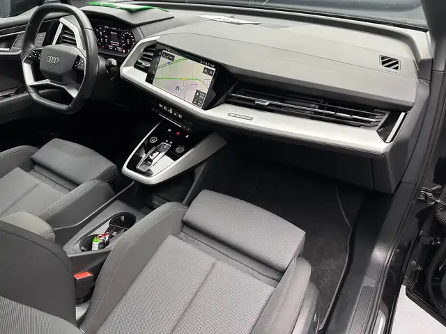 Audi Q4 E-Tron view 11