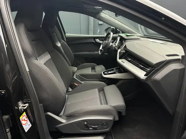 Audi Q4 E-Tron view 10