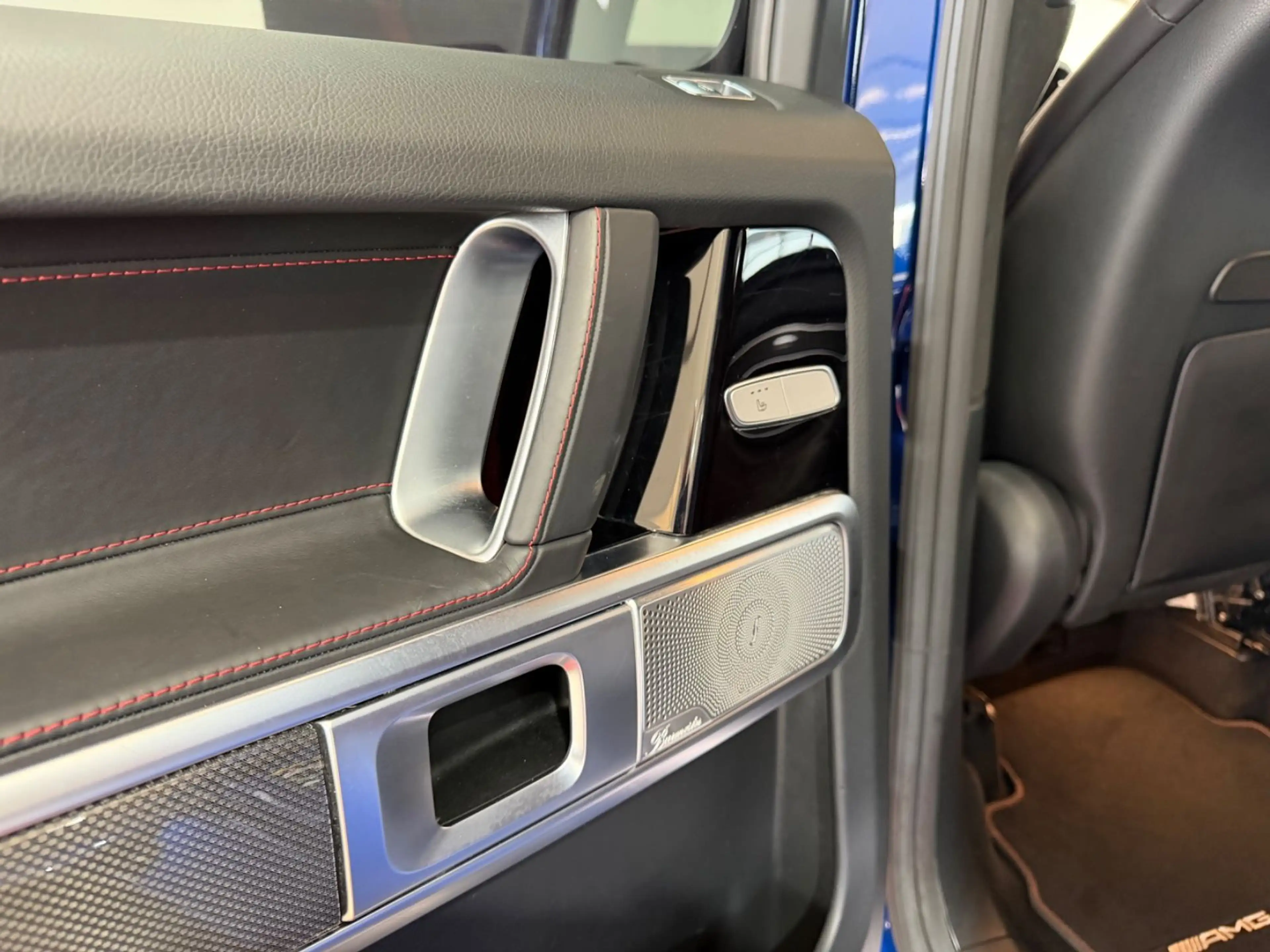 Mercedes-Benz G 350 d*AMG-LINE*NIGHT-PAKET*ROTE NÄHTE+GURT* — photo 15