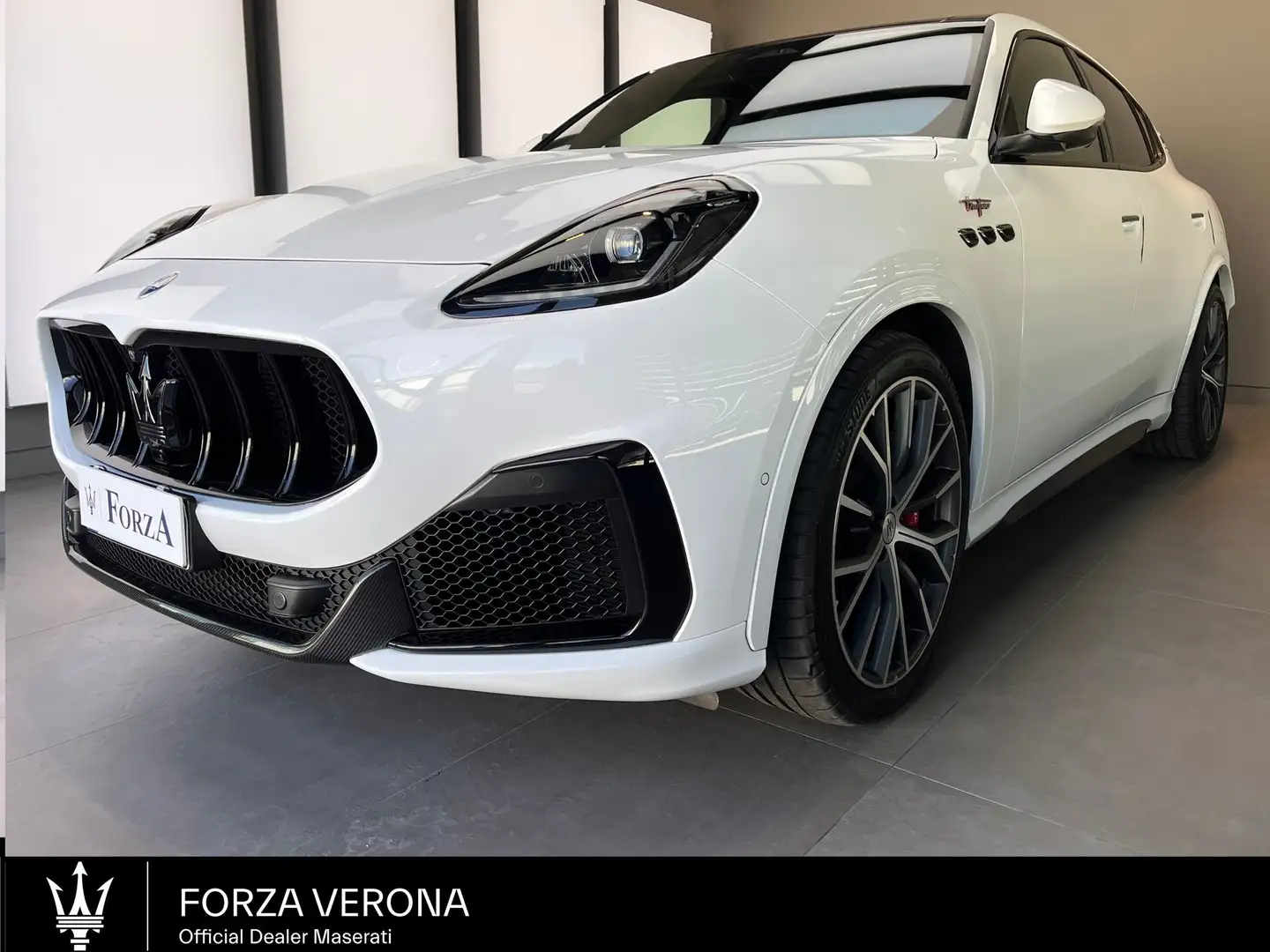 Maserati Grecale Grecale 3.0 V6 Trofeo 530cv auto Weiß - 1