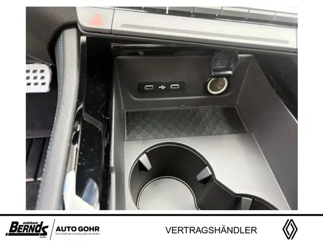 Renault Austral view 15