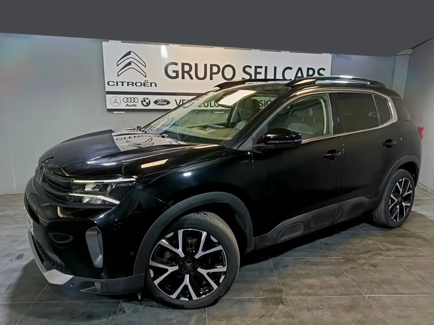 Citroen C5 Aircross BlueHDi S&S Shine EAT8 130 Zwart - 2