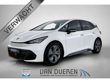 Essential 62 kWh CarPlay, Stoel en stuur verw.