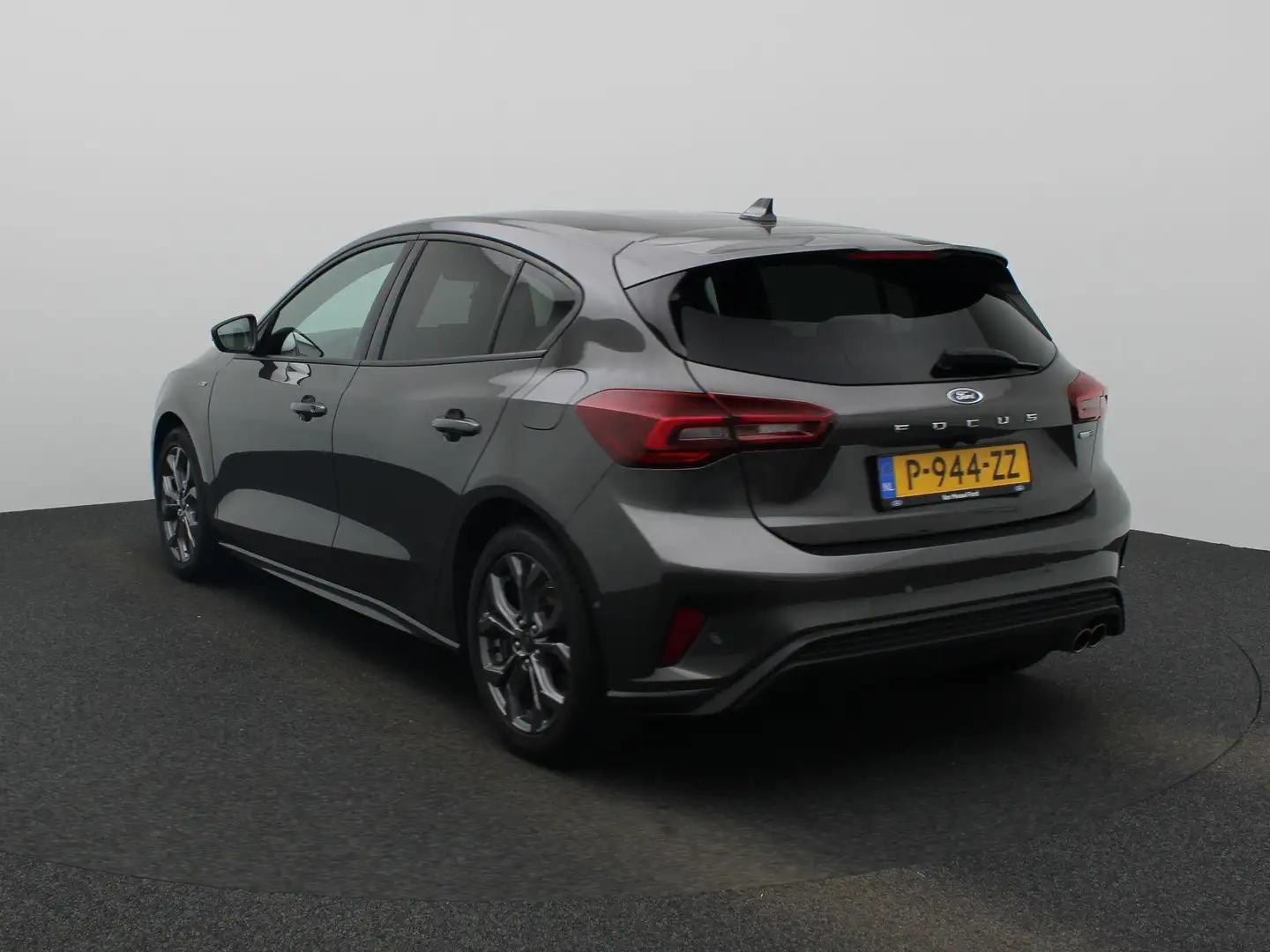 Ford Focus 1.0 EcoBoost Hybrid ST Line Style | Apple CarPlay Grijs - 2